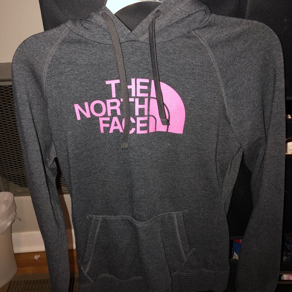 Women’s North Face Hoodie